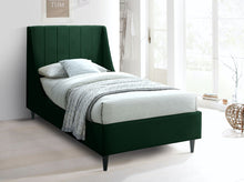 Load image into Gallery viewer, Eva - Velvet Bed