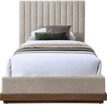Load image into Gallery viewer, Emmet - Bed - Dark Brown Base