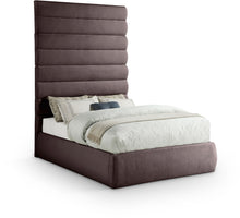 Load image into Gallery viewer, Adam - Linen Fabric Bed With 89" Headboard