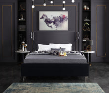 Load image into Gallery viewer, Ghost - Bed