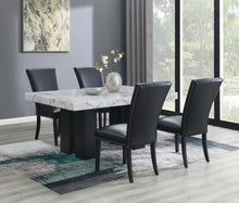 Load image into Gallery viewer, D131 - Dining Room Set