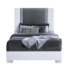 Load image into Gallery viewer, Moon - Bed & LED Accent Lighting