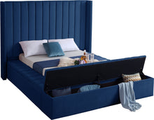 Load image into Gallery viewer, Kiki - Bed