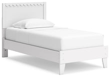 Load image into Gallery viewer, Hallityn - Panel Platform Bed