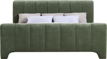 Load image into Gallery viewer, Camila - Bed