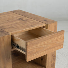 Load image into Gallery viewer, Harlan - End Table - Oak