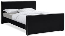 Load image into Gallery viewer, Dillard - Bed