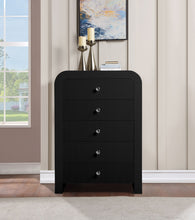 Load image into Gallery viewer, Artisto - Chest