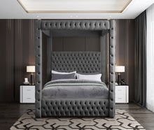 Load image into Gallery viewer, Royal - Bed
