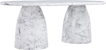 Load image into Gallery viewer, Cosenza - Concrete Dining Table