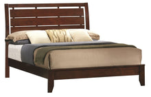 Load image into Gallery viewer, Crown Mark Furniture Evan Queen Bed in Warm Brown image