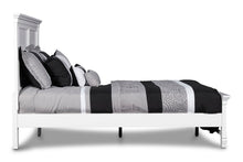 Load image into Gallery viewer, Tamarack - Bed