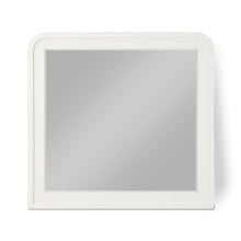 Load image into Gallery viewer, Fluted - Mirror