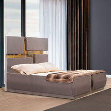 Load image into Gallery viewer, Lorenzo - Queen Size Tufted Upholstered Bed - Gray