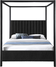 Load image into Gallery viewer, Kelly - Bed