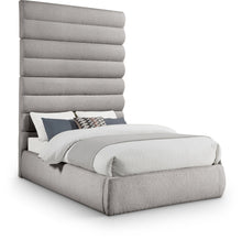 Load image into Gallery viewer, Adam - Boucle Fabric Bed With 89" Headboard