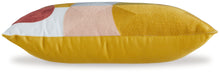Load image into Gallery viewer, Varness - Pillow