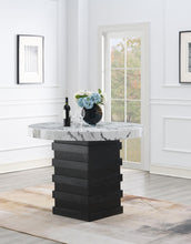 Load image into Gallery viewer, D141 - Dining Room Set