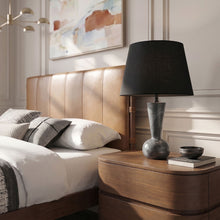 Load image into Gallery viewer, Lucente - Table Lamp