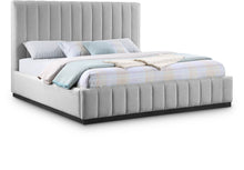 Load image into Gallery viewer, Lucia - Bed