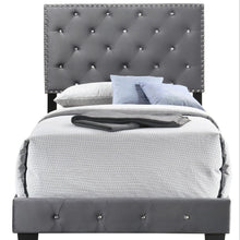 Load image into Gallery viewer, Luxurious Upholstered Bed