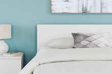 Load image into Gallery viewer, Onita - Panel Headboard