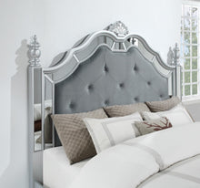 Load image into Gallery viewer, B092 - Bed