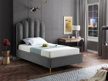 Load image into Gallery viewer, Lily - Bed