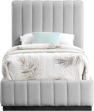 Load image into Gallery viewer, Lucia - Bed