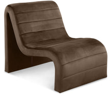 Load image into Gallery viewer, Ivy - Velvet Accent Chair
