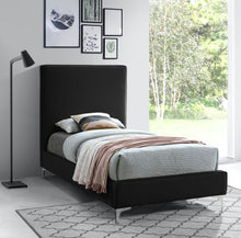 Load image into Gallery viewer, Geri - Bed