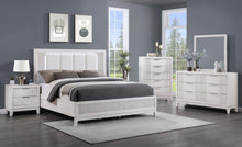 Load image into Gallery viewer, B252 - Bedroom Set