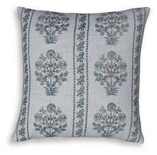 Load image into Gallery viewer, Paulmour Pillow (Set of 4)