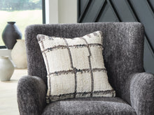 Load image into Gallery viewer, Wimings Pillow (Set of 4)