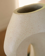 Load image into Gallery viewer, Odion Vase - Ego Home Furniture