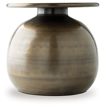 Load image into Gallery viewer, Fedorleigh Vase - Ego Home Furniture