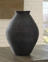 Load image into Gallery viewer, Hannela Vase - Ego Home Furniture