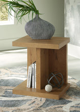 Load image into Gallery viewer, Brinstead Chairside End Table - Ego Home Furniture