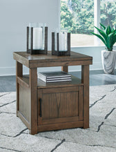 Load image into Gallery viewer, Boardernest End Table - Ego Home Furniture