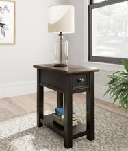 Load image into Gallery viewer, Tyler Creek Occasional Table Set - Ego Home Furniture