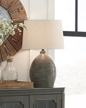 Load image into Gallery viewer, Joyelle Table Lamp