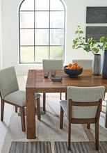 Load image into Gallery viewer, Kraeburn Dining Room Set