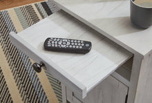 Load image into Gallery viewer, Treytown Chairside End Table - Ego Home Furniture
