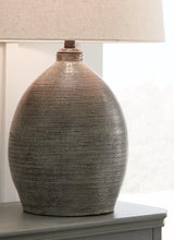 Load image into Gallery viewer, Joyelle Table Lamp