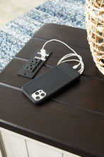 Load image into Gallery viewer, Darborn Chairside End Table - Ego Home Furniture