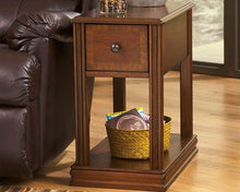 Load image into Gallery viewer, Breegin Chairside End Table - Ego Home Furniture