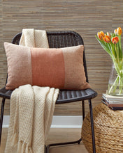 Load image into Gallery viewer, Dovinton Pillow