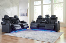 Load image into Gallery viewer, Fyne-Dyme Living Room Set - Ego Home Furniture