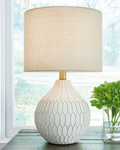 Load image into Gallery viewer, Wardmont Lamp Set