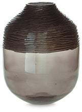 Load image into Gallery viewer, Harpwick Vase - Ego Home Furniture
